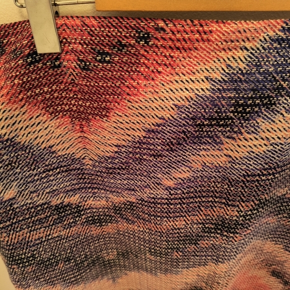 Tristan Mini skirt. Size 12. Pink and blue. Great Condition - Picture 4 of 4